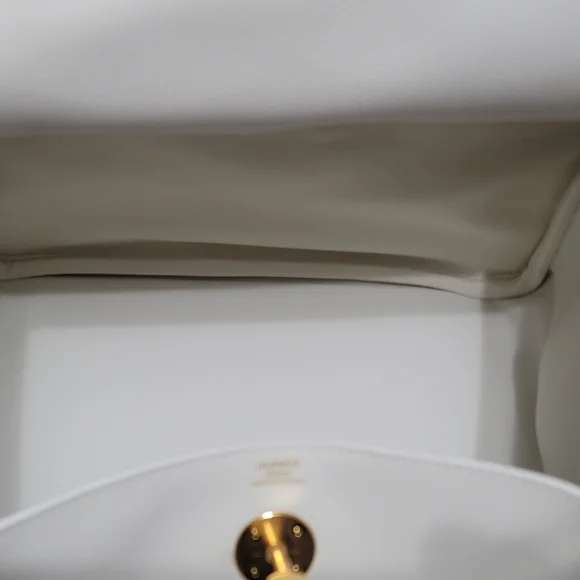 Brand new Hermès White Lindy 26 - Picture 6 of 16